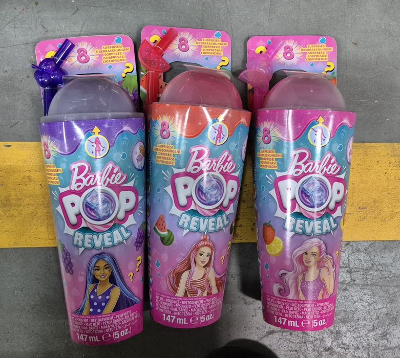 Papusa Barbie /bloopies .