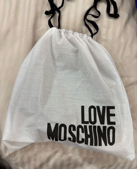 Дамска чанта love