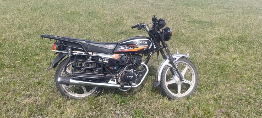 Продам мотоцикл yaqi 150 торга нет
