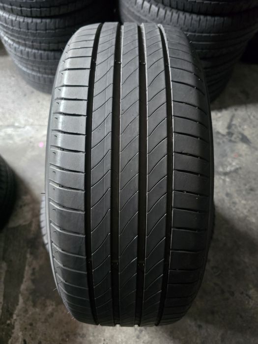 Michelin 215/55 R17 94V vară