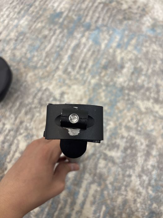 Подсидел гивни.