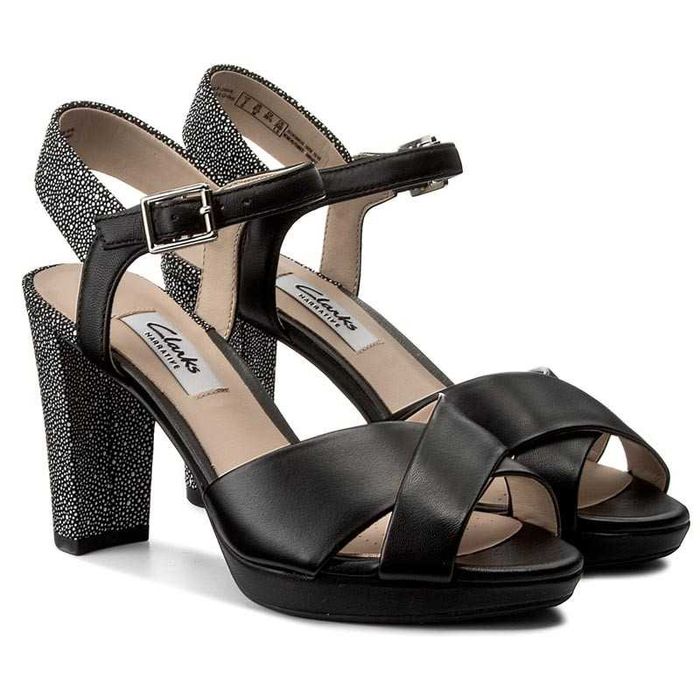 %ПРОМО% CLARKS № 38/39 – Дамски сандали от ест кожа "BLACK & WHITE"