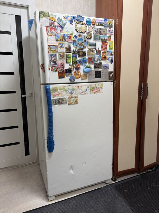 Продам Б/у холодильник