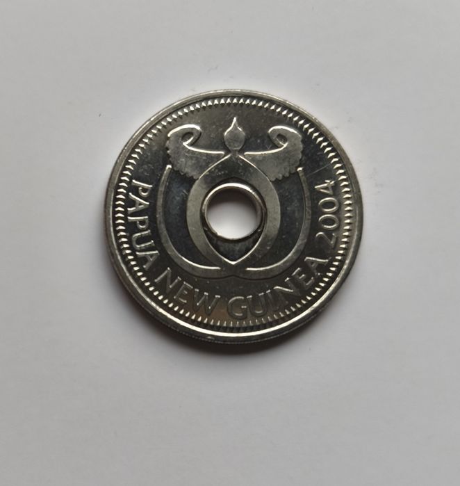 Екзотични монети от цял свят