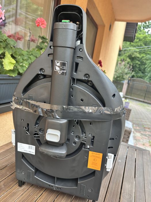 Baza de masina Cybex