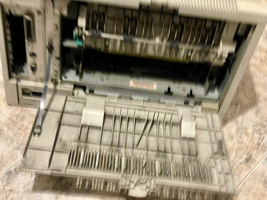 Лазерен принтер HP Laserjet 5