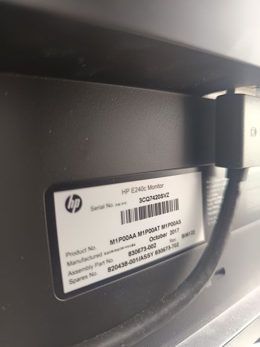 Monitoare HP pentru PC de 24 și 22 inch