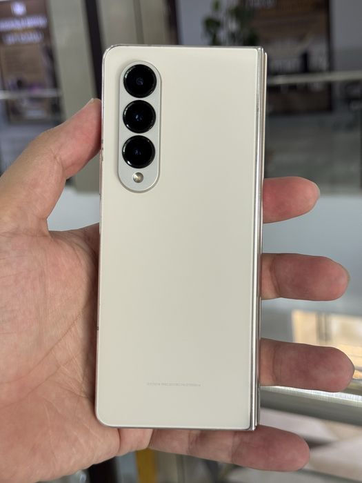 Samsung Fold 4 256 гб