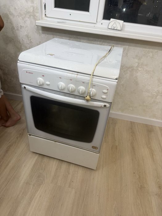 Отдам даром в рабочем состоянии плитка
