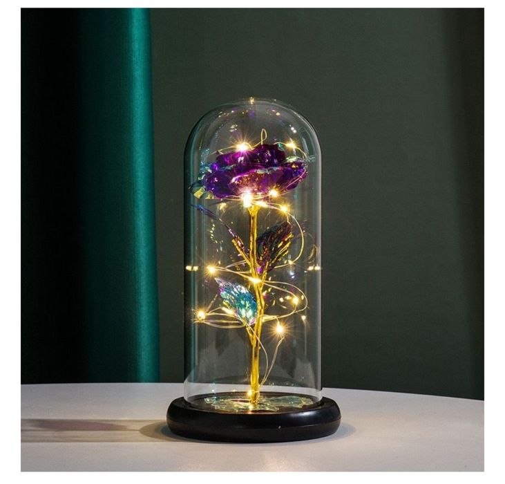 Роза в колбе  -Подарок