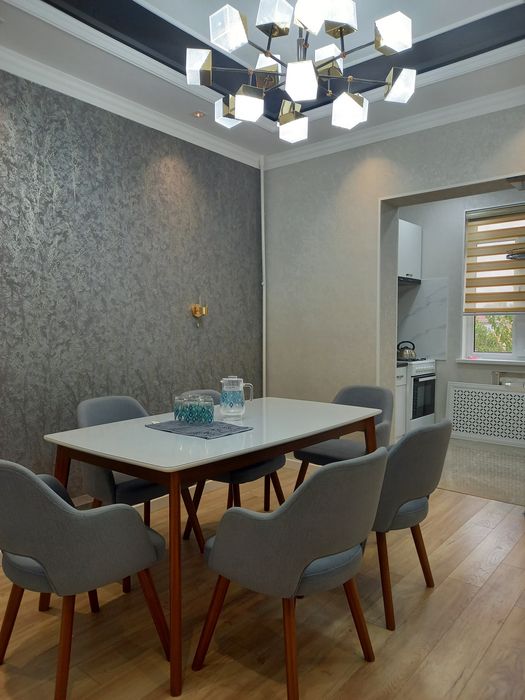 Продаётся своя 3-х комнатная квартира на Карасу 2