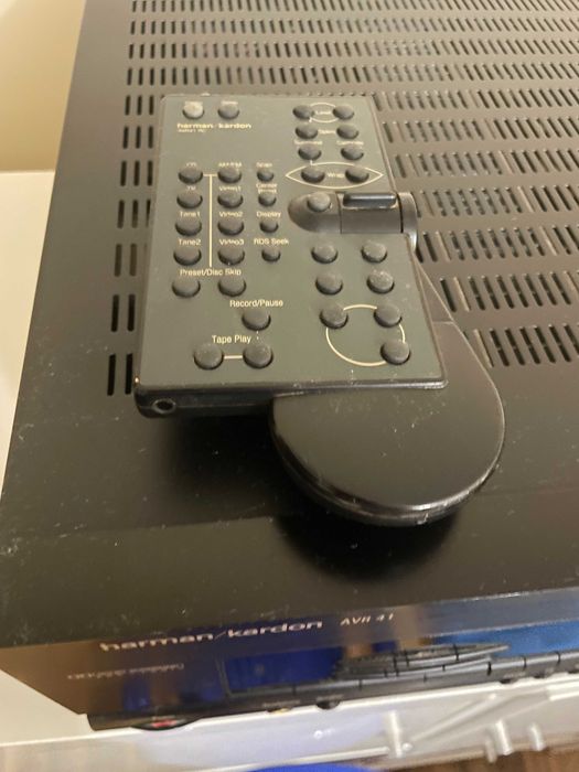 Рисийвър Harman Kardon AVR 41 и немски тонколони Phonar А 405