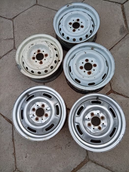 Диски на 13 на Жигули б/у цена по 5 тысяч