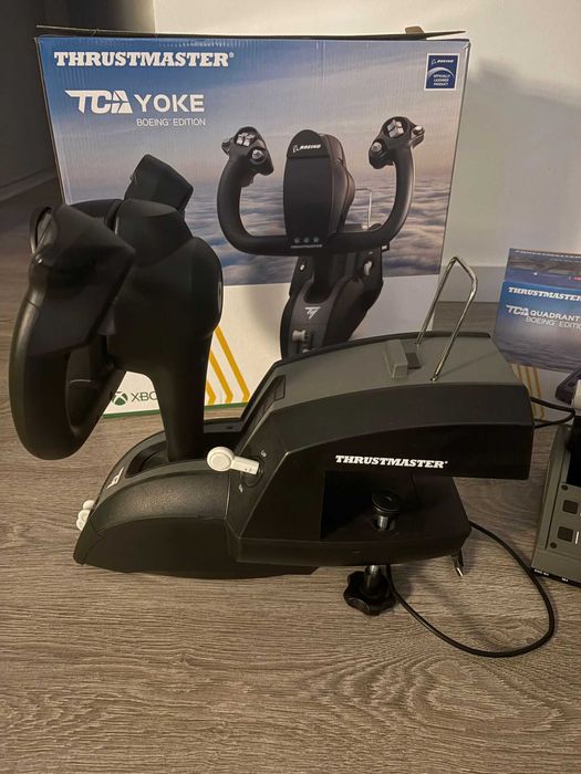 Thrustmaster Boeing Yoke + Throttle