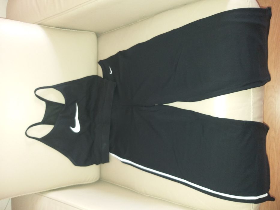 Set sport Nike de dama