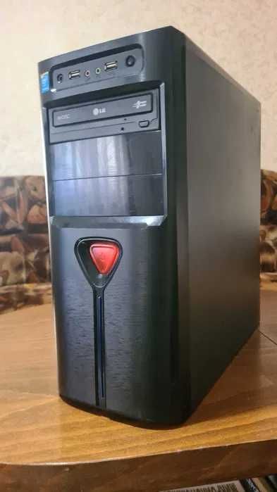 Компютър: PC, CORE I5 4430, GTX 750 TI, 8GB RAM