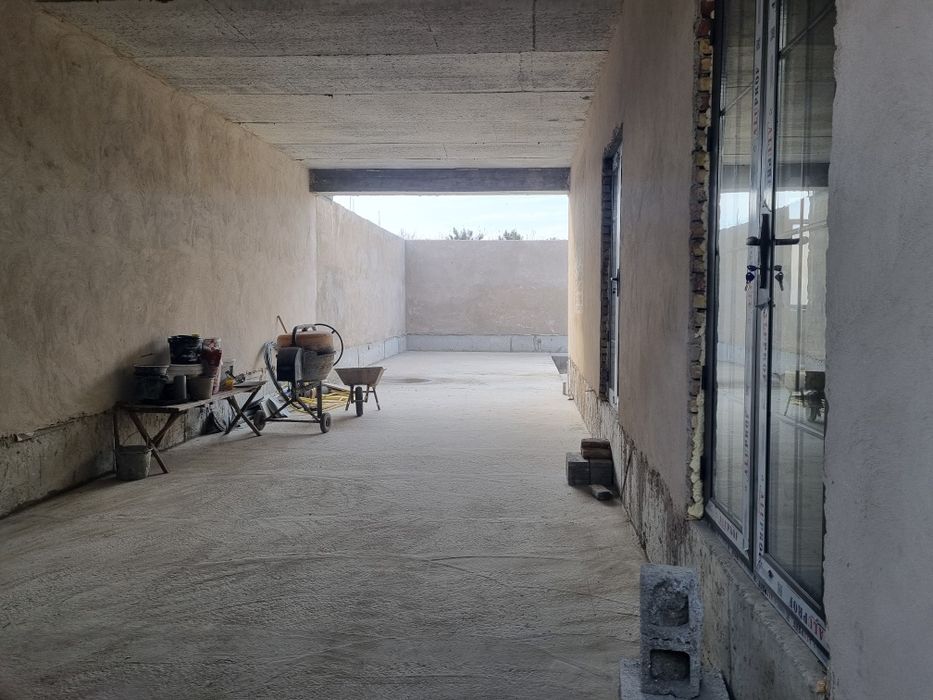 Продаётся 2х этажный коттедж