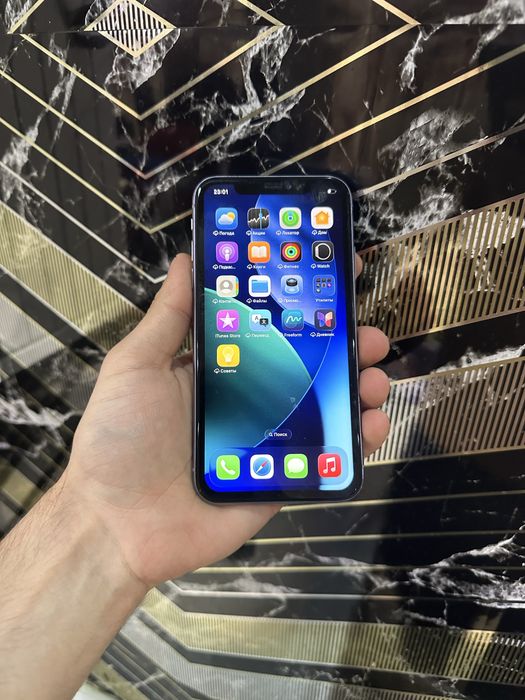 Продам телефон Айфон 11 128 Gb