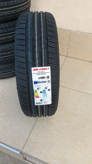Lassa Revola 205/65 R15 94V (Bridgestone Sabanci - made in Turkey)
Ле