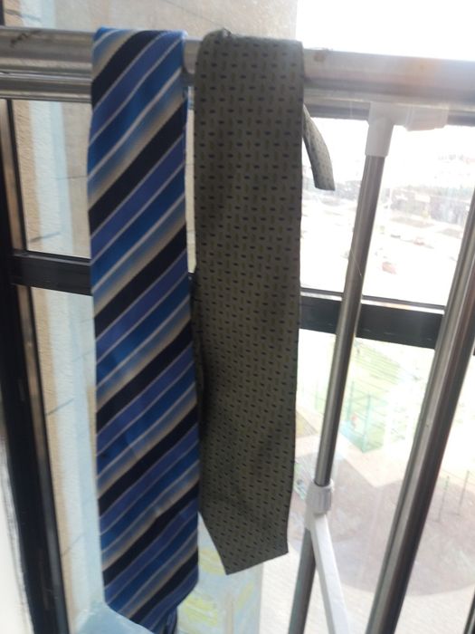 Бойжеткенді байлап тастапты