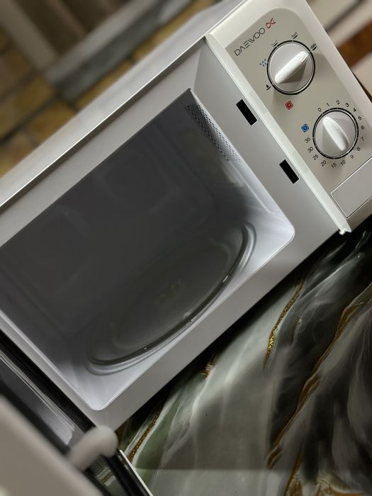 Продам микроволновку