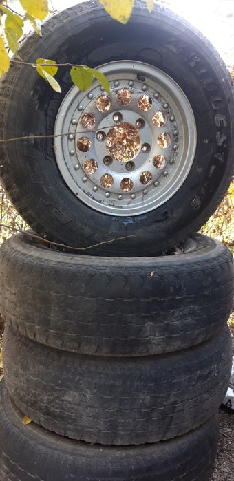 Продам диски с резиной