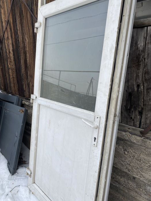 Продам пластик окна