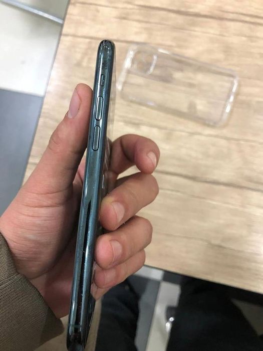 iPhone 11 pro dual ZAA