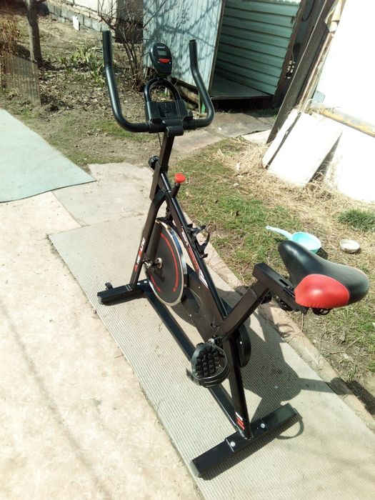 Продаётся велотренажёр