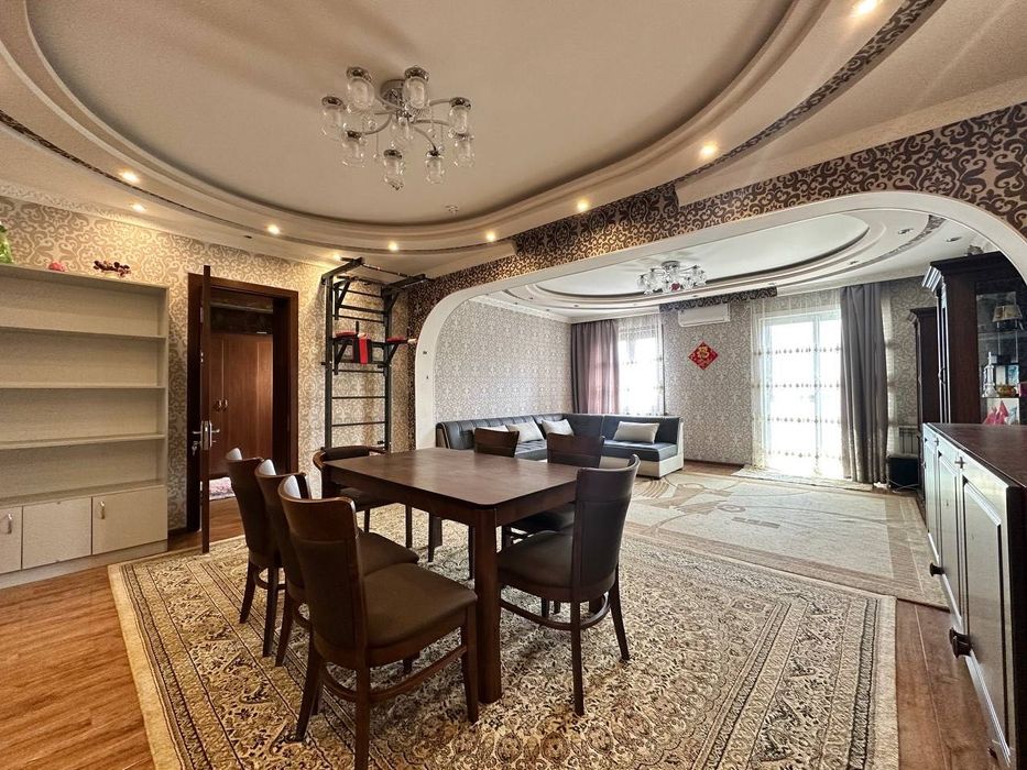 Банковский дом Госпитальный 4х-комн 158квм