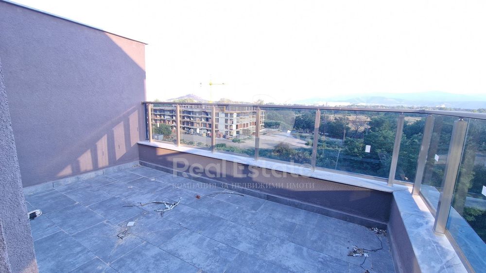 Просторен тристаен с панорамна гледка към Родопите до Марица Гардънс!