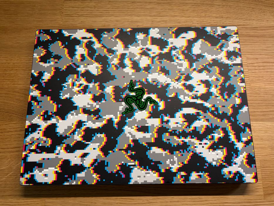 Razer Blade 14 - RTX 4060 - Ryzen 9 7940HS - 32GB