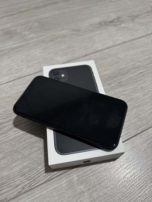 iPhone 11 128Gb в хорошем состоянии