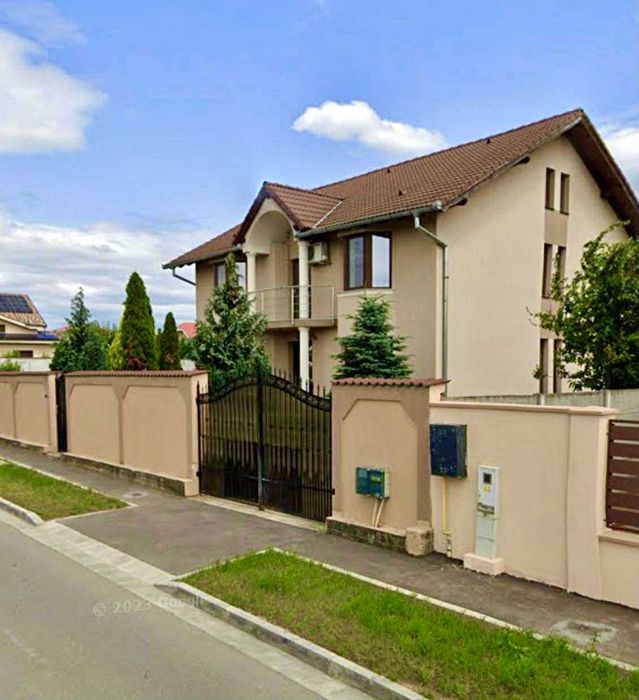 Casa particulara P+E+M (propietar)