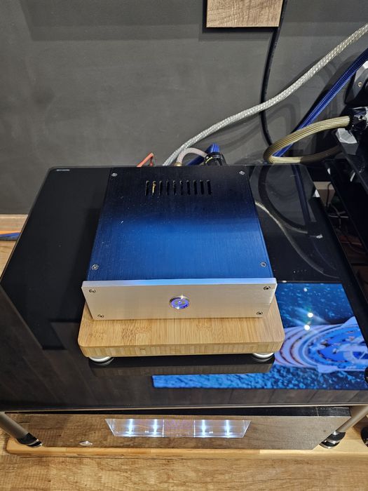 Vand pereche amplificatoare ICEpower 2x 300w