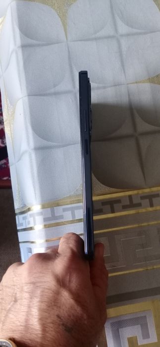 Продам Мобилу Infinix