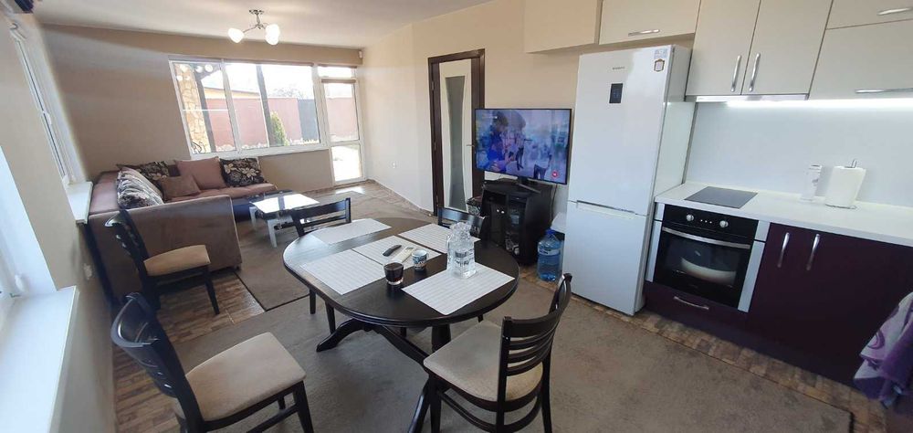 Продава се Къща в с. Плачидол, Област Добрич - 200 кв.м за 925 €/кв.м - Снимка #16