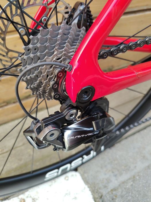 Olmo Nerax 2022
Размер рамка 53(56/53)върхов клас, монтаж Shimano Dura