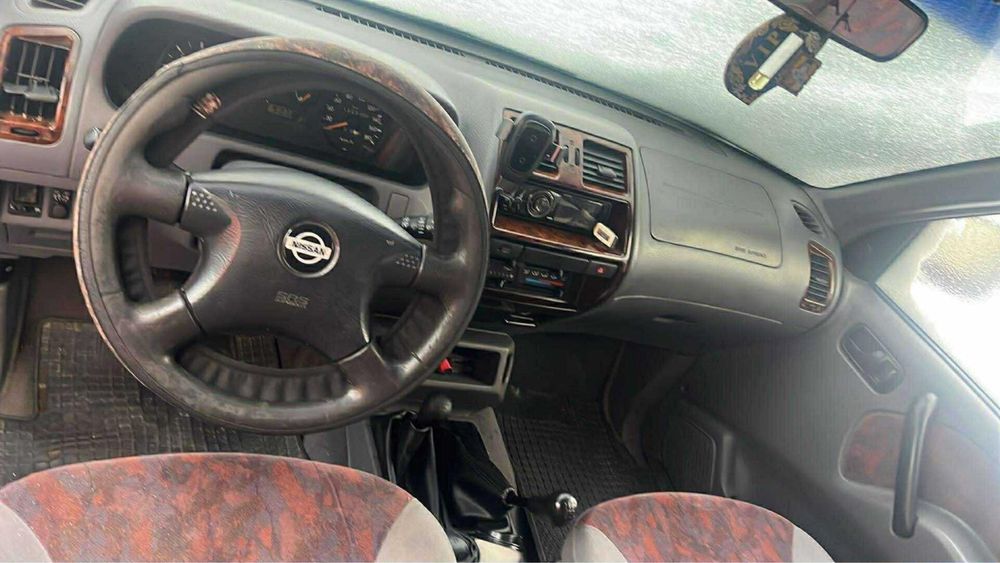 Vand Nissan Terrano 2 masina se vinde si in rate .