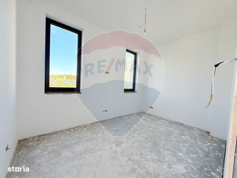 Vilă modernă de vânzare | 5 camere | Dumbrava Vlăsiei | Teren 750 mp