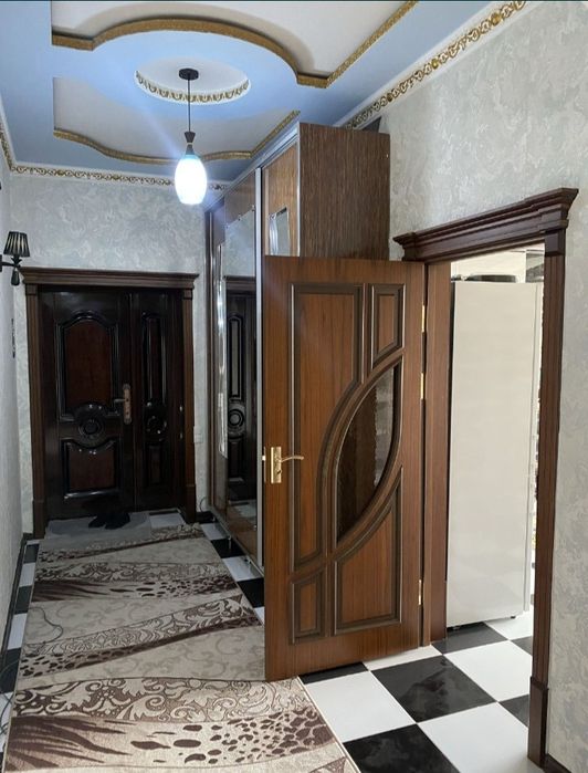 Dagbitiski oilaga yoki studintlarga beriladi.