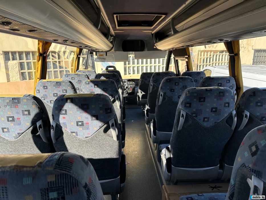 Лицензиран пътнически транспорт