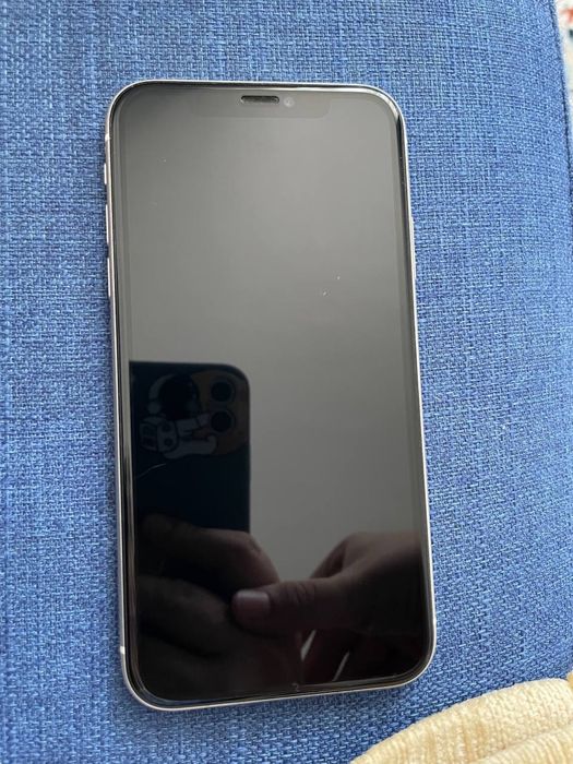 iPhone 11 память 64 емкость 82