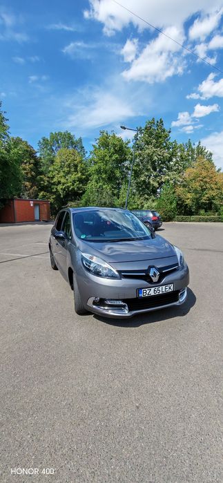 Renault scenic 3  1.5 DCI Bose trapă panoramică