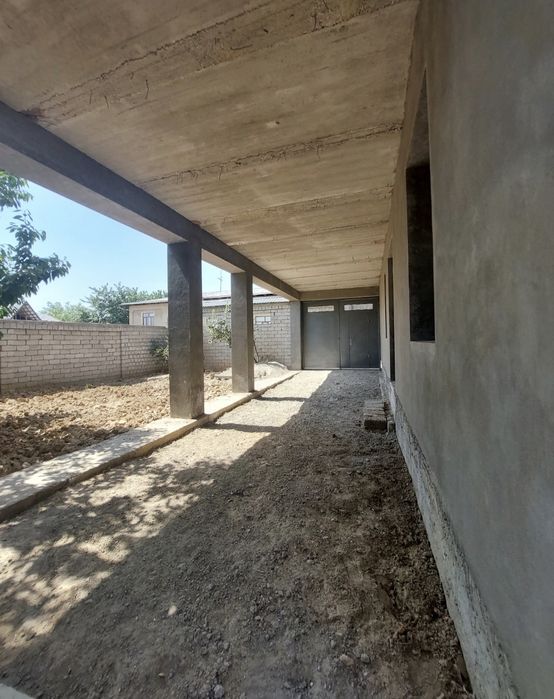 Дурмон Қ.Ф.Й. Бирлик М.Ф.Й. Турк маҳалласи 4 сотих 5 хона.