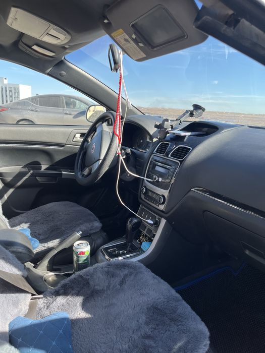 Машина на ходу торг есть.