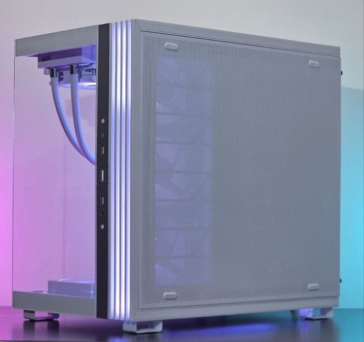 RTX5070 / Ryzen 7 7800X3D / 32GB DDR5 / 1TB NVMe DR5070700X3D-1 НОВ