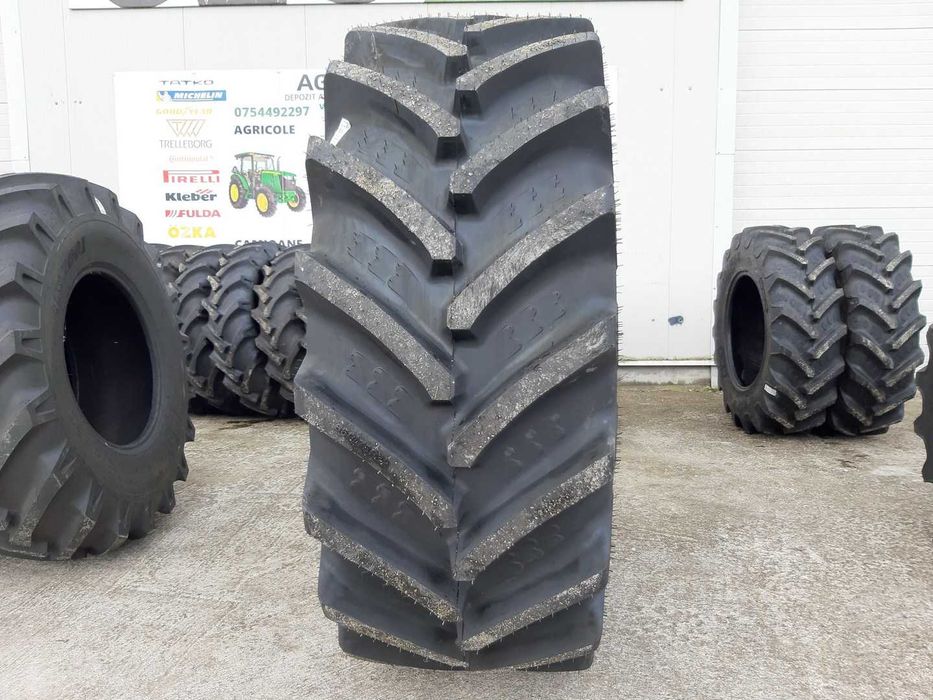 650/75R32 pentru combina CLAAS AVERO marca BKT AGRIMAX anvelope noi