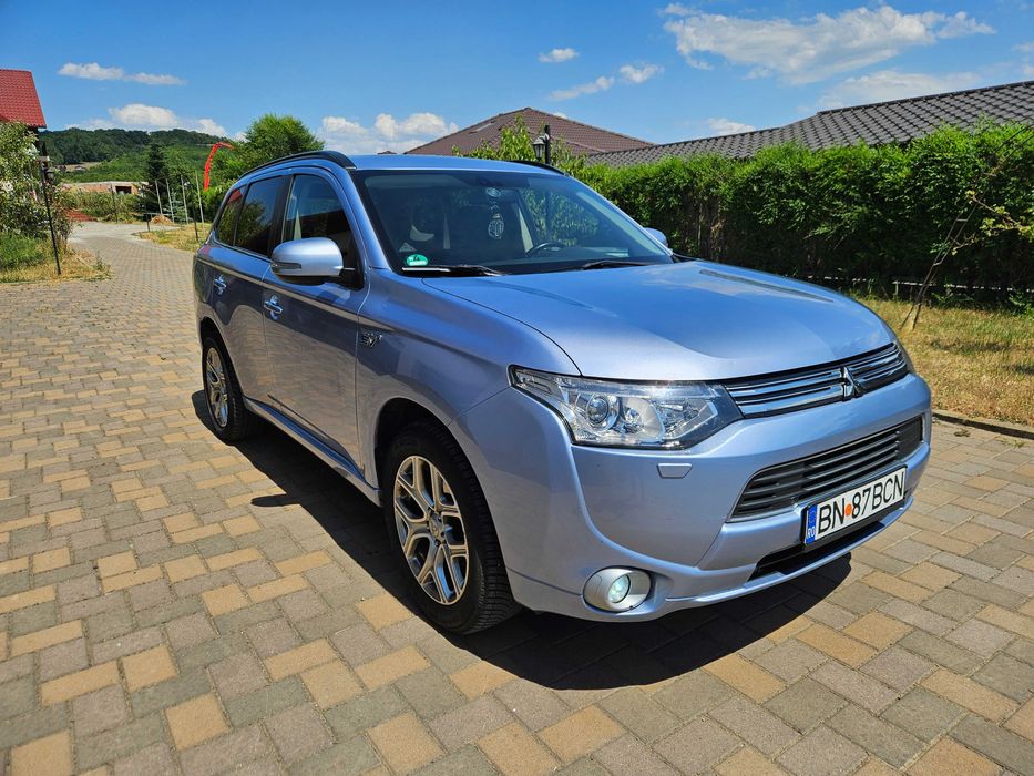 Mitsubishi outlander phev
