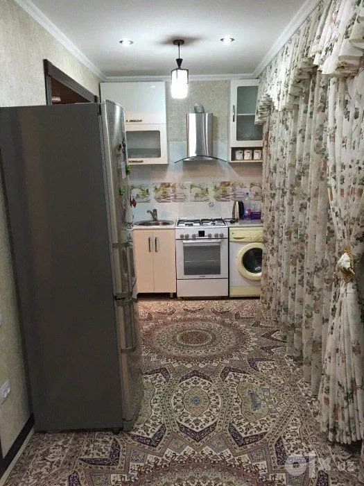 Сдаётся 1-комн метро Ойбек, 45 м²